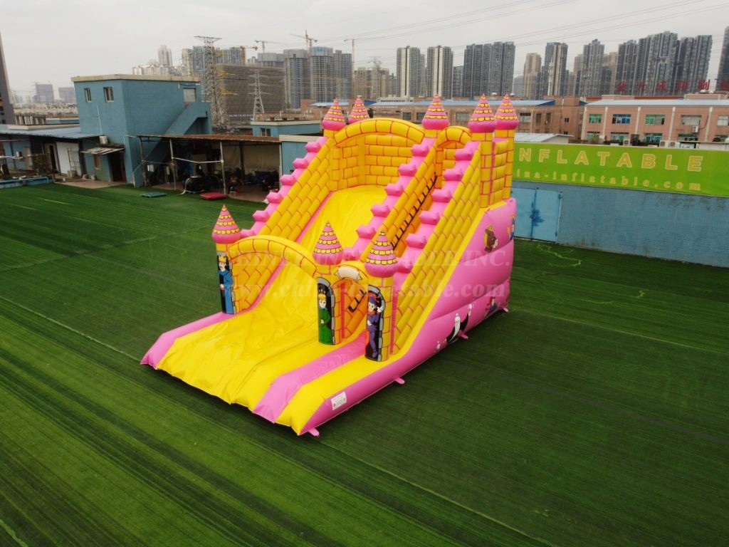 T8-774 Castle Inflatable Slide