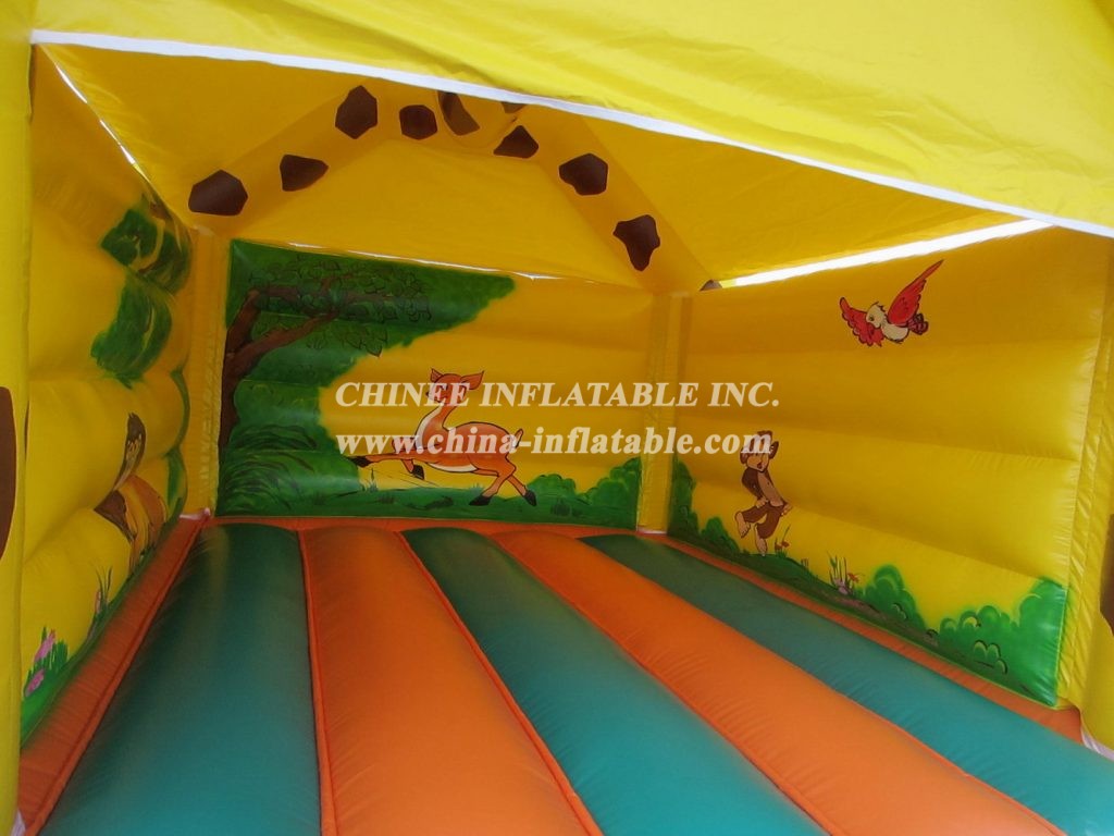 T7-314 Giraffe Inflatable Obstacles Courses