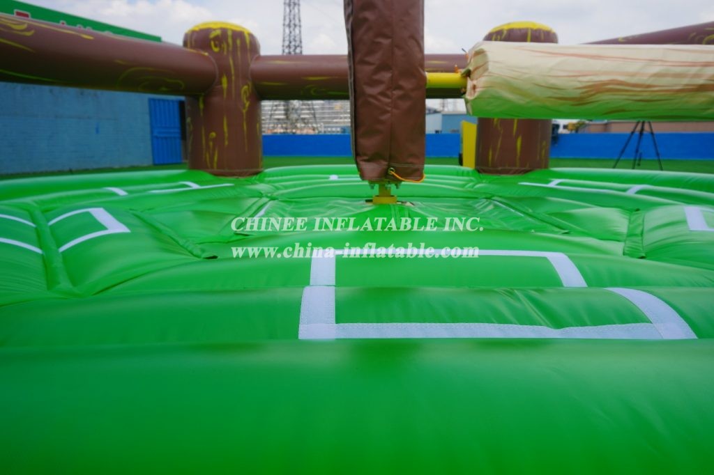 T11-1000 Exciting Inflatable Meltdown Game