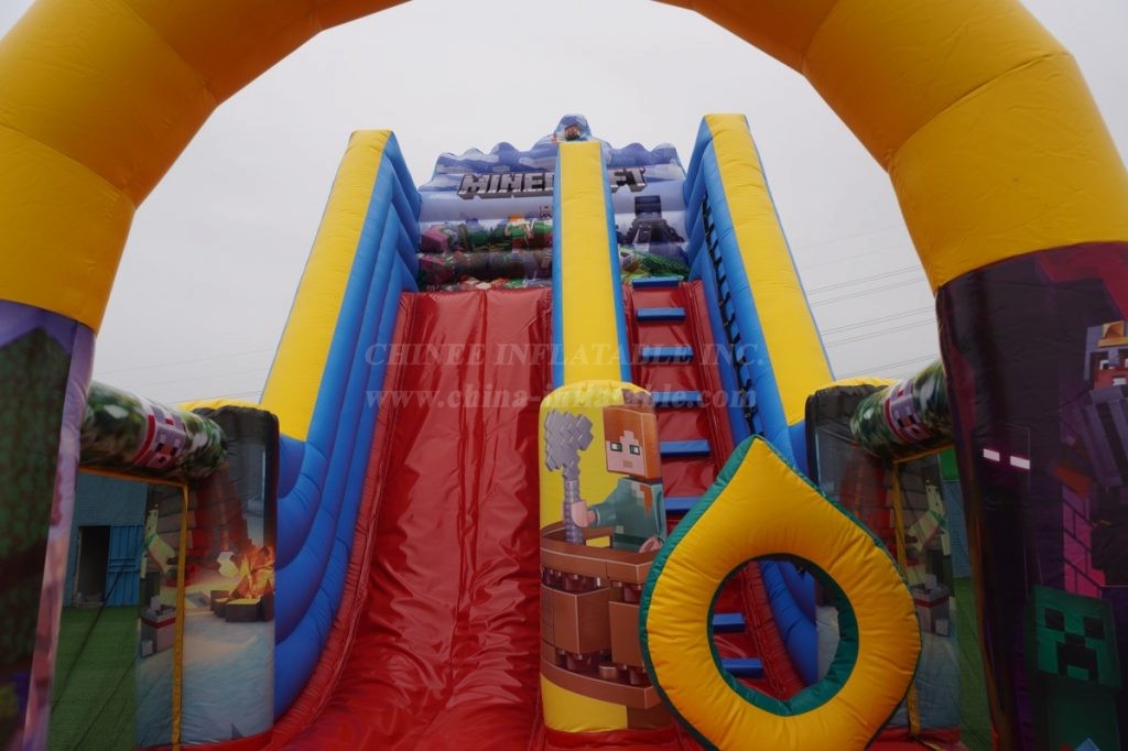 T8-2106C Minecraft Inflatable Slide