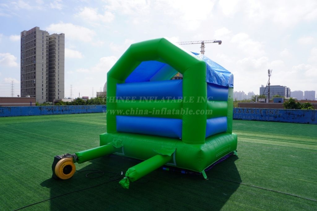 T2-2723K Football Theme Kids Bouncy Castle With Slide