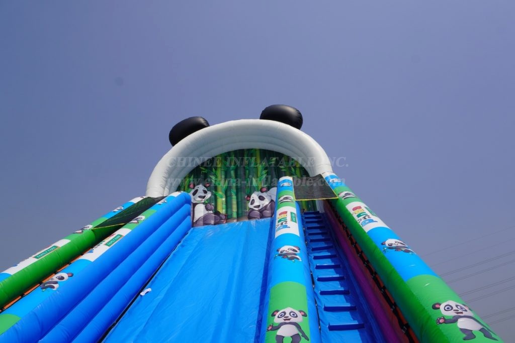 GS1-001B Giant Panda Castle Inflatable Slide