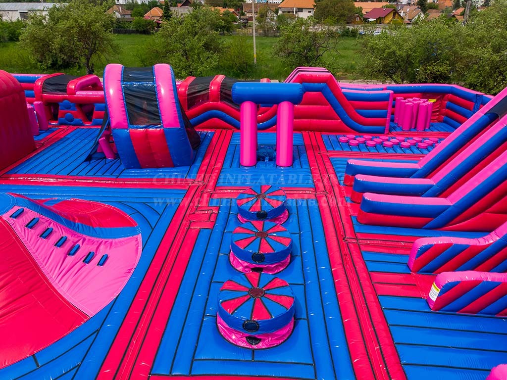 GF2-101 Inflatable Park 783m2