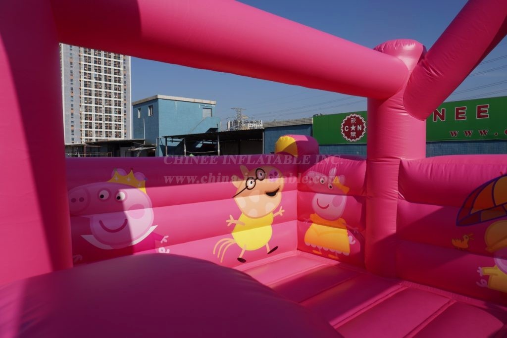 T2-8553 Peppa Pig Inflatable Bouncer
