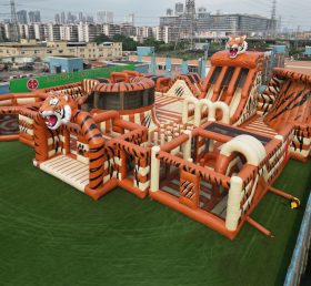 GF3-256 Tiger Theme Inflatable Park