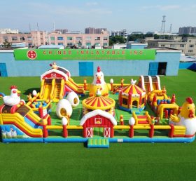 GF3-519 Chicken Theme Inflatable Park