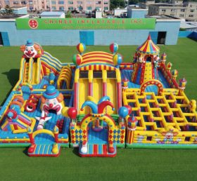 GF3-900 Clown-Themen Aufblasbarer Park