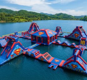 S654 Superman-Themen Aufblasbarer Wasserpark