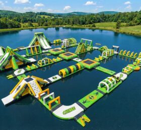S666 Ben 10 Thema Aufblasbarer Wasserpark