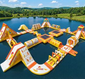 S765 Hühnchen-Themen Aufblasbarer Wasserpark