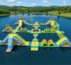 S883 Baby Shark Thema Aufblasbarer Wasserpark