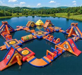 S895 Dragon Ball Themenaufblasbarer Wasserpark
