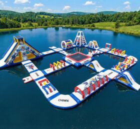 S899 Gundam Thema Aufblasbarer Wasserpark
